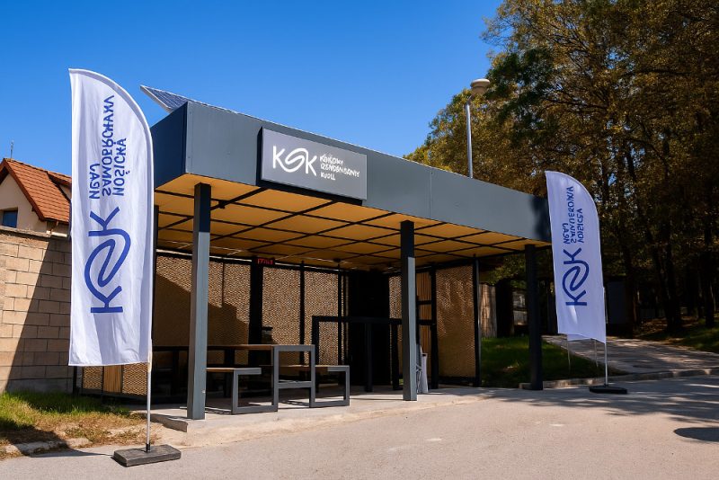 cykloprístrešok v Malej ide