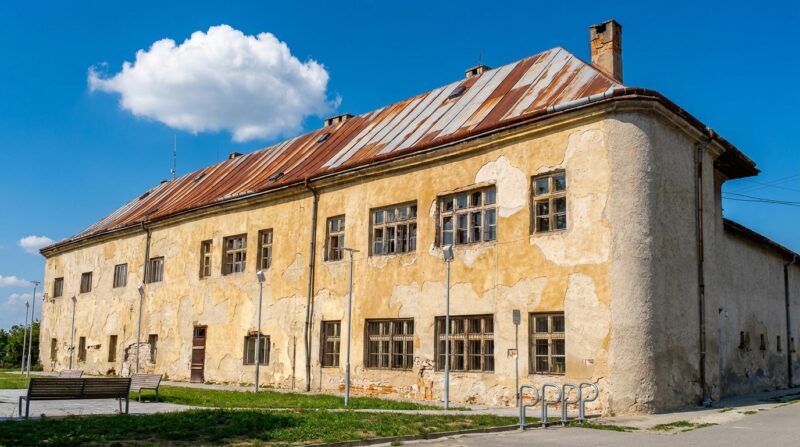Kaštieľ (kláštor) v Nižnej Myšli