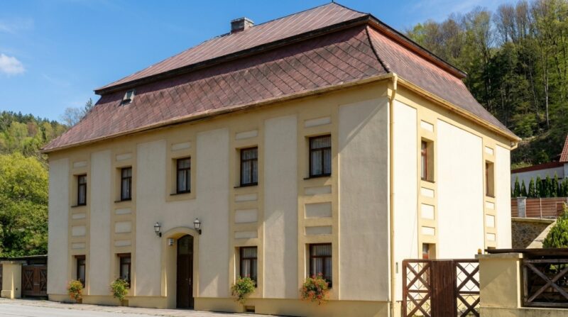 Budova banskej správy v Zlatej Idke