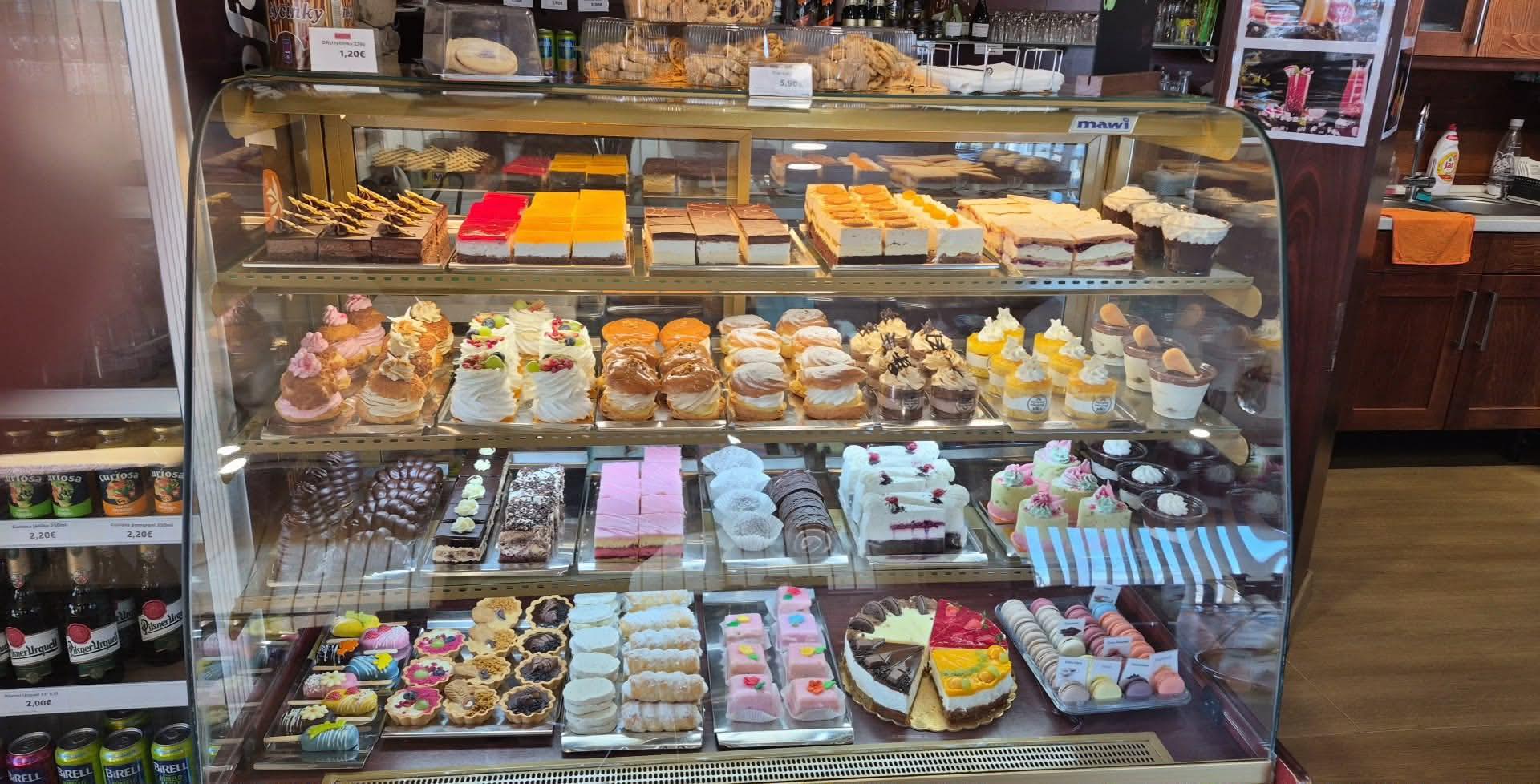 Z rodinnej kuchyne až k stovke receptov: Cukráreň Sladký domov vás dostane svojou poctivosťou