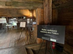 Kožuchovský kostolík: Výstava RUSÍNI A VODNÉ DIELO DOMAŠA