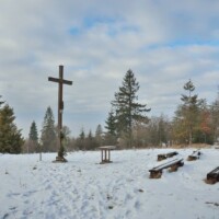 Kňazovka (840 m n.m.) – vyhliadky Skalka a Skala Kňazovka (840 m n.m.) – vyhliadky Skalka a Skala