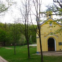 Kaplnka nanebovzatia Panny Márie na Bankove Kaplnka nanebovzatia Panny Márie na Bankove