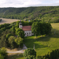 Kostol Narodenia Panny Márie v Malej Vieske (Družstevná pri Hornáde) Kostol Narodenia Panny Márie v Malej Vieske (Družstevná pri Hornáde)