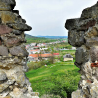 Hrad Veľký Kamenec – zrúcanina Hrad Veľký Kamenec – zrúcanina