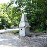 Župný kameň – Hraničný kameň nad obcou Dargov , Fotograf: Jozef Mareček (https://www.facebook.com/jozef.marecek.94)