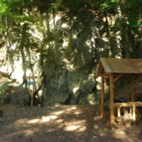 Kysacká jaskyňa (375,8 m n. m.) Kysacká jaskyňa (375,8 m n. m.)