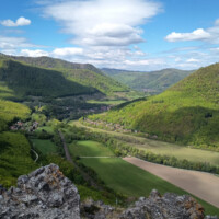 Jánošíkova bašta (523 m n.m.) Jánošíkova bašta (523 m n.m.)
