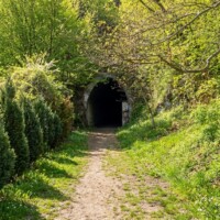 Starý Ťahanovský tunel vstupný portál Starý Ťahanovský tunel vstupný portál