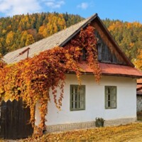 Ľudová architektúra v Smolníckej Hute Ľudová architektúra v Smolníckej Hute