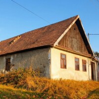 Banícke ľudové domy spišského typu v obci Smoľník Banícke ľudové domy spišského typu v obci Smoľník
