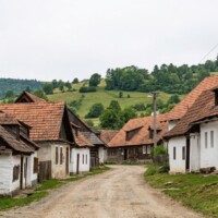 Ľudová architektúra v obci Smolník v roku 1910 Ľudová architektúra v obci Smolník
