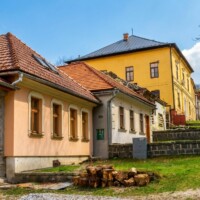Meštiansky dom na ulici Námestie č. 206 + vyššie 207 Obec Smolník