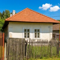 Ľudová architektúra v obci Kluknava Ľudová architektúra v obci Kluknava