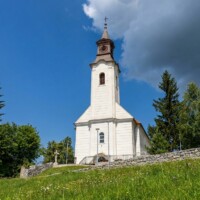 rímskokatolícky kostol sv. Mikuláša Obec Nižná Myšľa